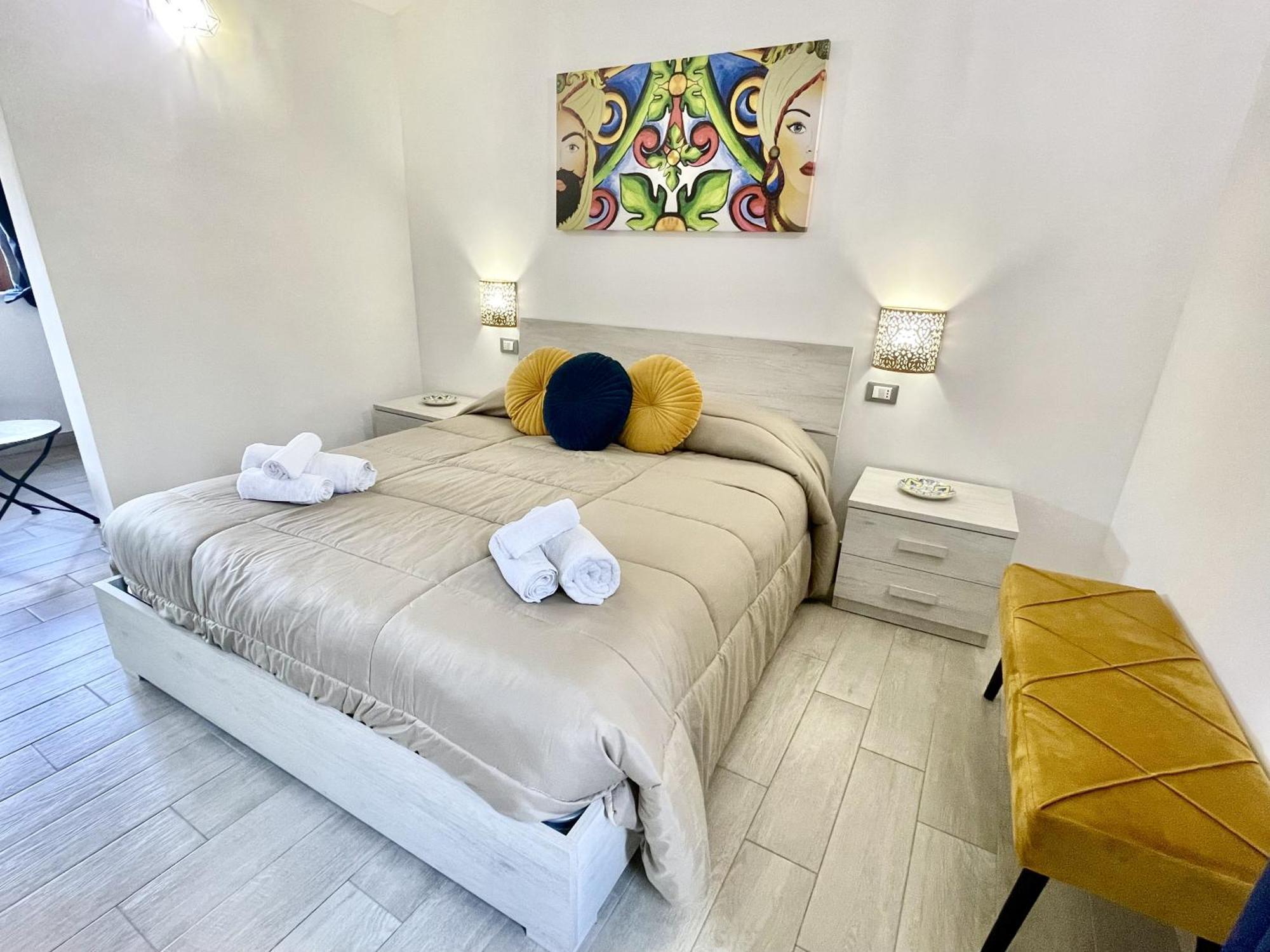 I Mori - Holiday Rooms Lascari Exterior photo